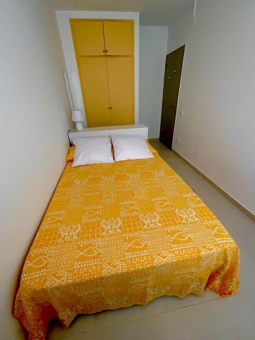 Lindo Apartamento Con Vistas Al Puerto Mistral Ampuriabrava Exterior foto