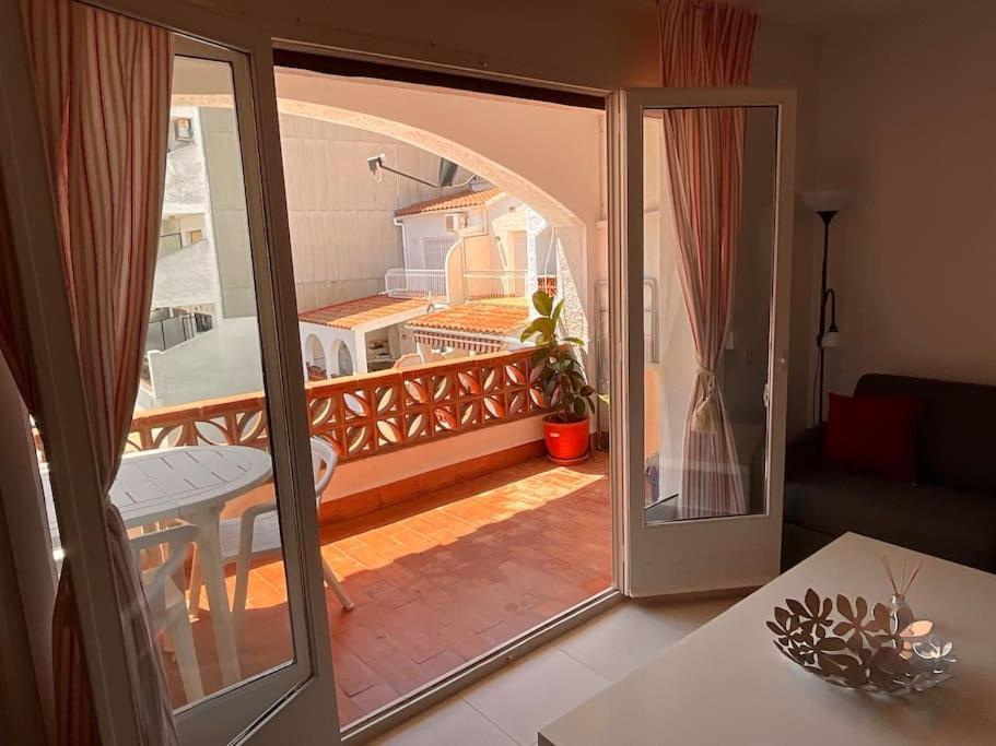Lindo Apartamento Con Vistas Al Puerto Mistral Ampuriabrava Exterior foto